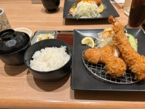 大海老と帆立フライとロースカツ